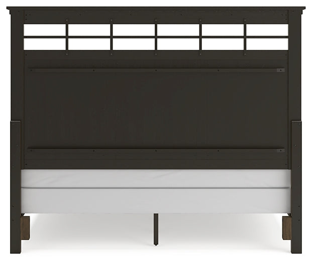 Shawbeck  Panel Bed